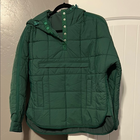 Free People Jackets & Blazers - Green Quilted Pullover Jacket